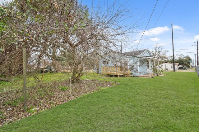 7502 Ley Road, Houston, TX 77028