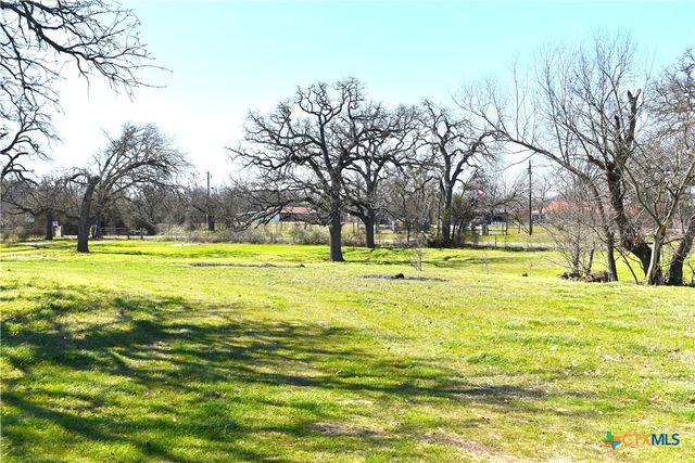 421 FM 1600, Cameron, TX 76520