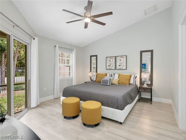 3505 Avion Woods CT 902, Naples, FL 34104