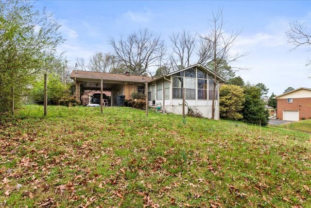 3843 Woodcrest Circle NW, Cleveland, TN 37312