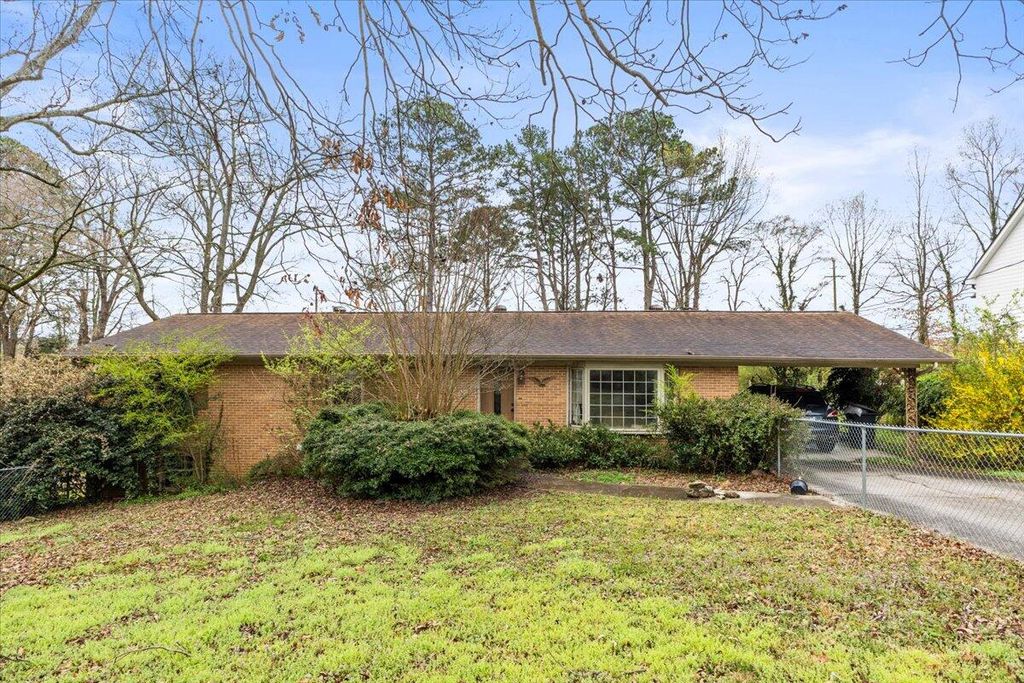 3843 Woodcrest Circle NW, Cleveland, TN 37312