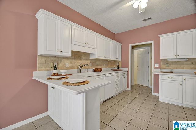 117 GREENFIELD LANE, Alabaster, AL 35007