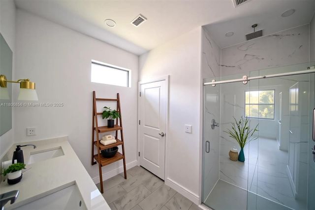 2006 Hercules rd, La Belle, FL 33935