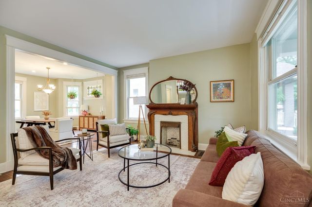 3528 Stettinius Avenue, Cincinnati, OH 45208