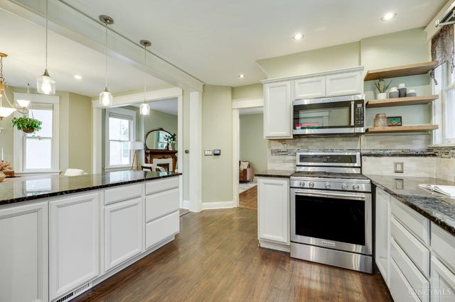 3528 Stettinius Avenue, Cincinnati, OH 45208