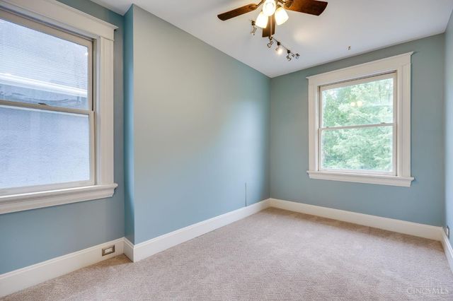 3528 Stettinius Avenue, Cincinnati, OH 45208