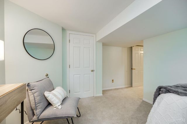 3528 Stettinius Avenue, Cincinnati, OH 45208