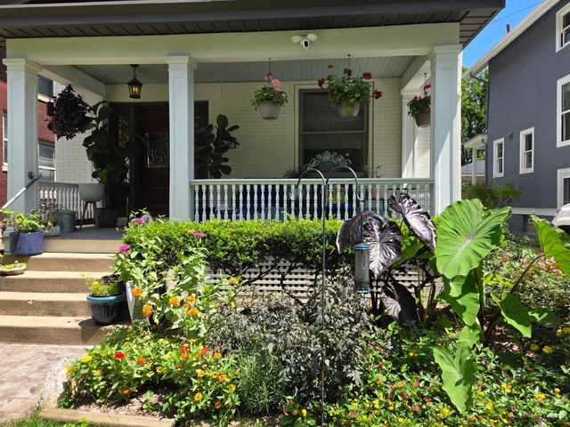 3528 Stettinius Avenue, Cincinnati, OH 45208