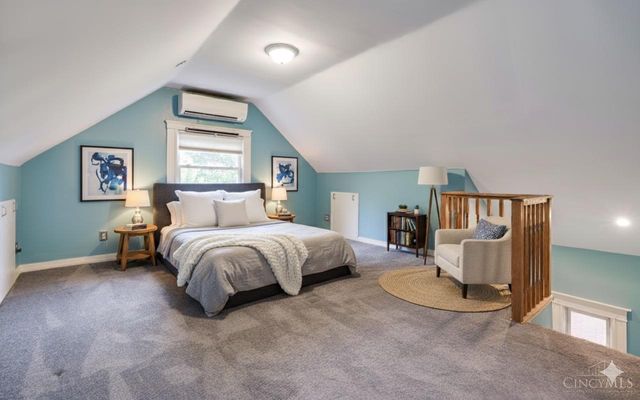 3528 Stettinius Avenue, Cincinnati, OH 45208