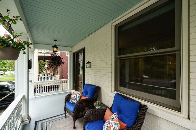 3528 Stettinius Avenue, Cincinnati, OH 45208