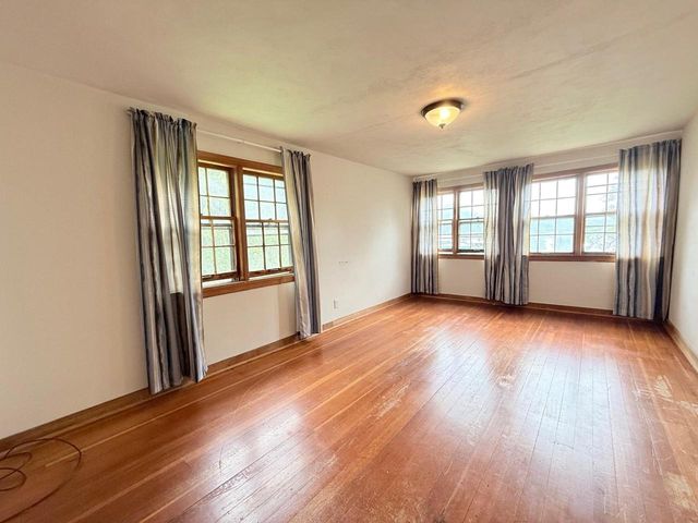 5391 Westport Road, Madison, WI 53704