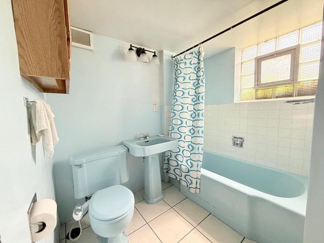 5391 Westport Road, Madison, WI 53704