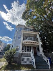 22 Saint Marks Rd 1, Boston, MA 02124