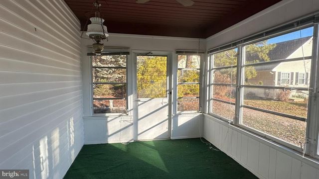 25 SUNSET RD, Whiting, NJ 08759