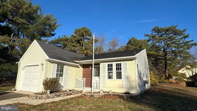 25 SUNSET RD, Whiting, NJ 08759