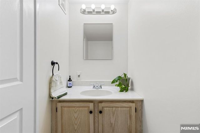 290 Anderson Street 2A, Hackensack, NJ 07601