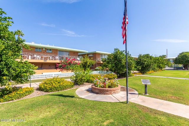 3008 E 6th Street D15, Tucson, AZ 85716