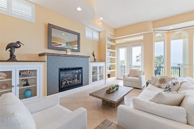 6 HAMMOCK BEACH COURT, Palm Coast, FL 32137