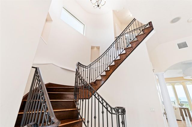 6 HAMMOCK BEACH COURT, Palm Coast, FL 32137