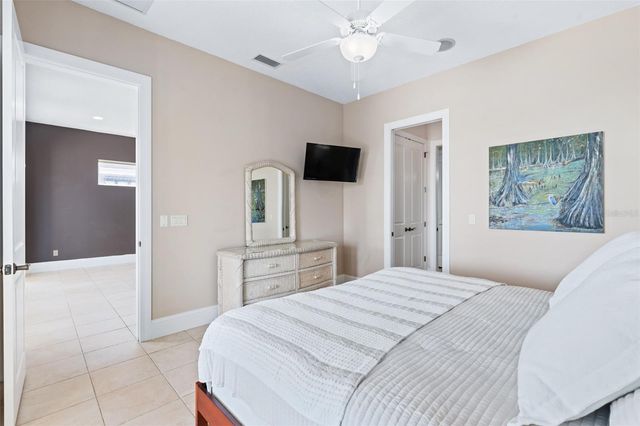 6 HAMMOCK BEACH COURT, Palm Coast, FL 32137