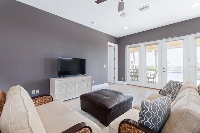 6 HAMMOCK BEACH COURT, Palm Coast, FL 32137