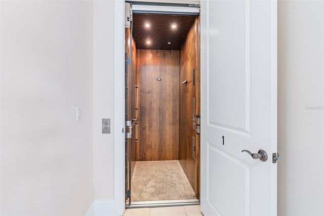 6 HAMMOCK BEACH COURT, Palm Coast, FL 32137