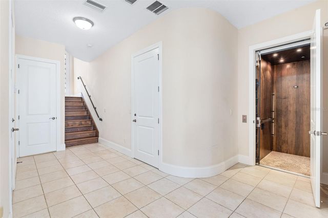 6 HAMMOCK BEACH COURT, Palm Coast, FL 32137