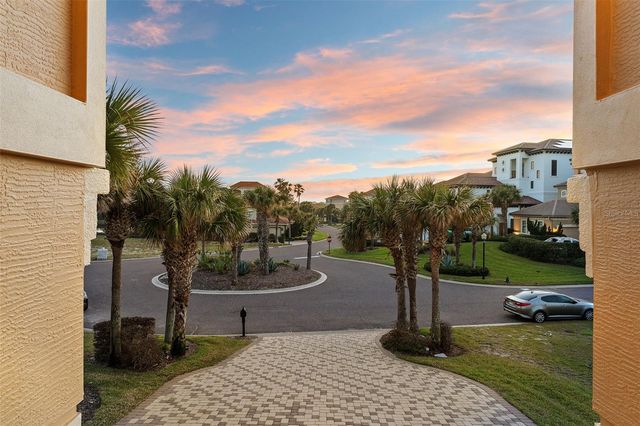 6 HAMMOCK BEACH COURT, Palm Coast, FL 32137