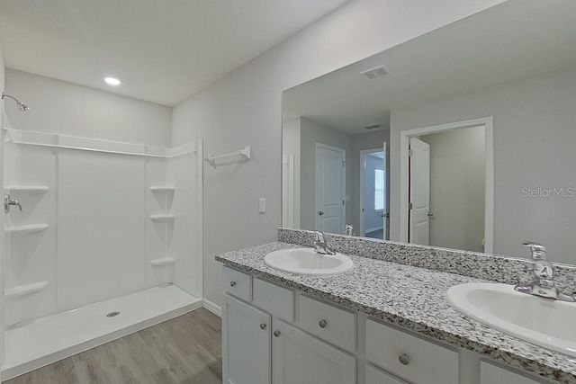 8614 SW 43RD TERRACE, Ocala, FL 34476