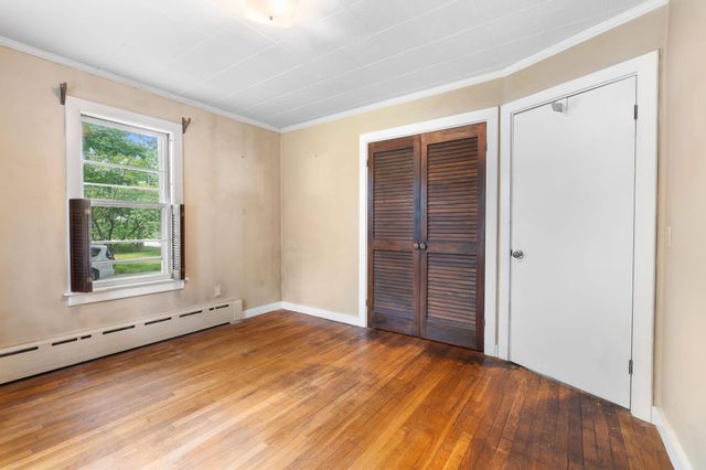 42 Oak Street, Rochester, NH 03839