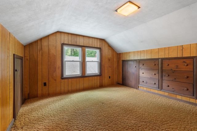 42 Oak Street, Rochester, NH 03839