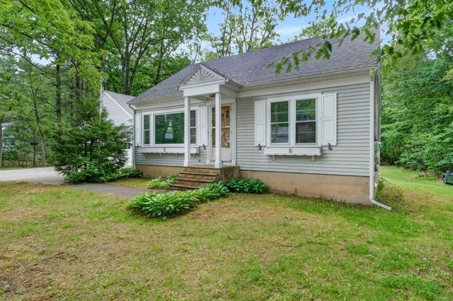 42 Oak Street, Rochester, NH 03839
