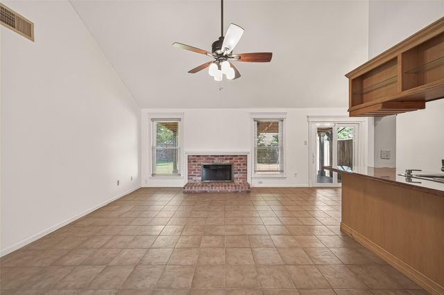 2510 Old Fort Road, Sugar Land, TX 77479