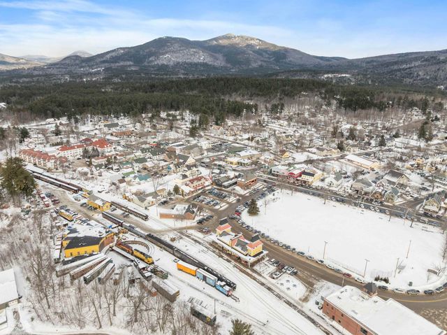 64 O'Keefe Circle, Conway, NH 03860