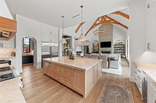 1016 Ferguson Mill RD, Salado, TX 76571