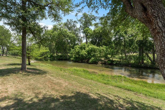 1016 Ferguson Mill RD, Salado, TX 76571