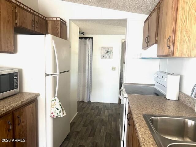 834 S Meridian Road 104, Apache Junction, AZ 85120