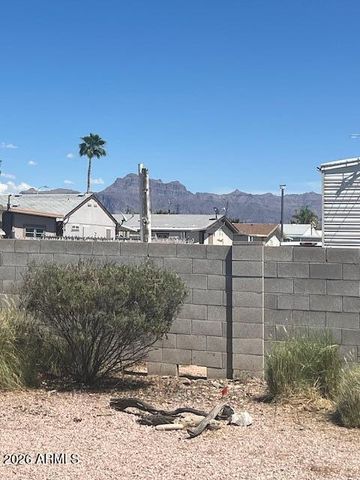 834 S Meridian Road 104, Apache Junction, AZ 85120