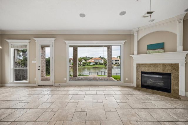 18910 Villa Bergamo Lane, Houston, TX 77094