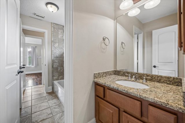 18910 Villa Bergamo Lane, Houston, TX 77094