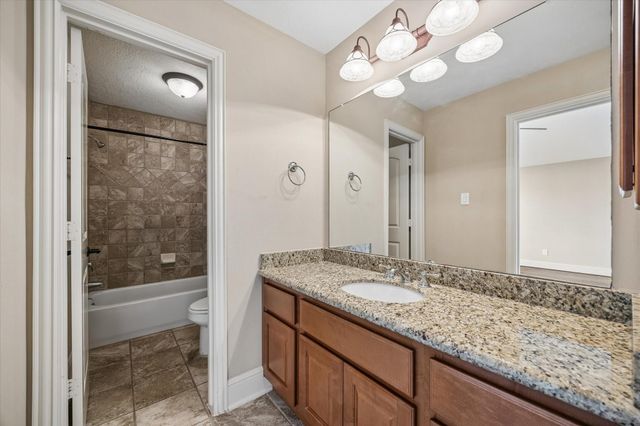 18910 Villa Bergamo Lane, Houston, TX 77094