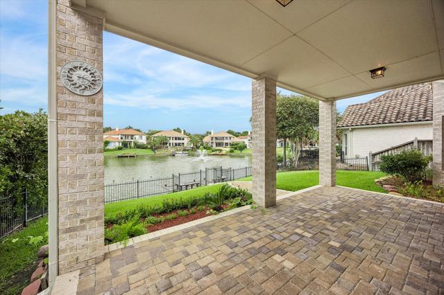 18910 Villa Bergamo Lane, Houston, TX 77094