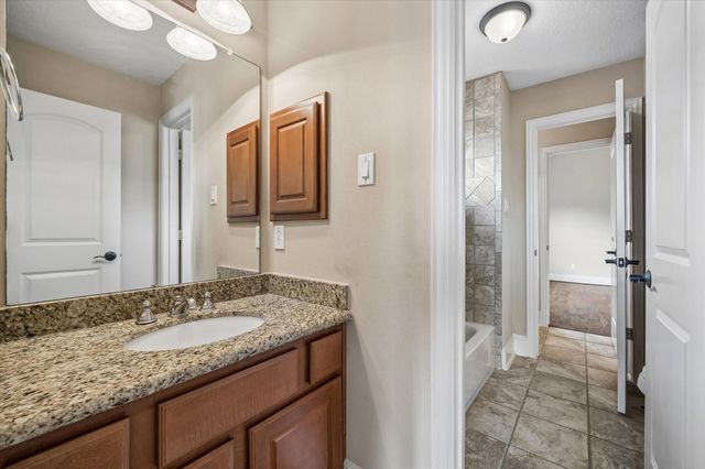 18910 Villa Bergamo Lane, Houston, TX 77094