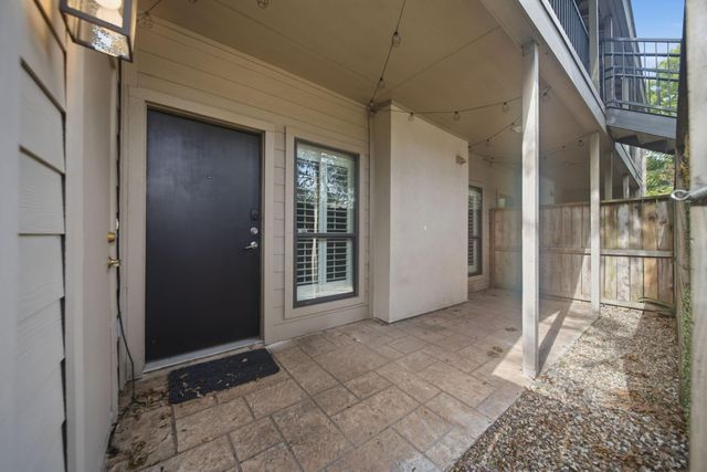 1100 Augusta Drive 77, Houston, TX 77057