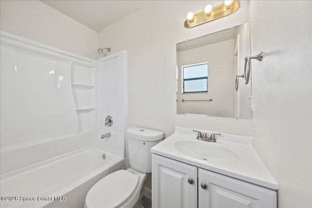962 Serenade Street NW, Palm Bay, FL 32907