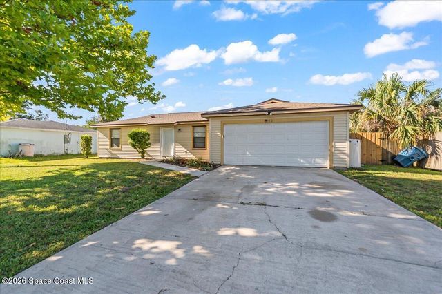 962 Serenade Street NW, Palm Bay, FL 32907