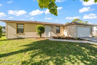 962 Serenade Street NW, Palm Bay, FL 32907