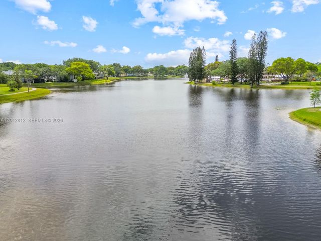 4350 NW 30th Street 333, Coconut Creek, FL 33066