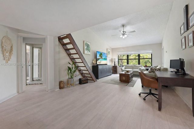 4350 NW 30th Street 333, Coconut Creek, FL 33066