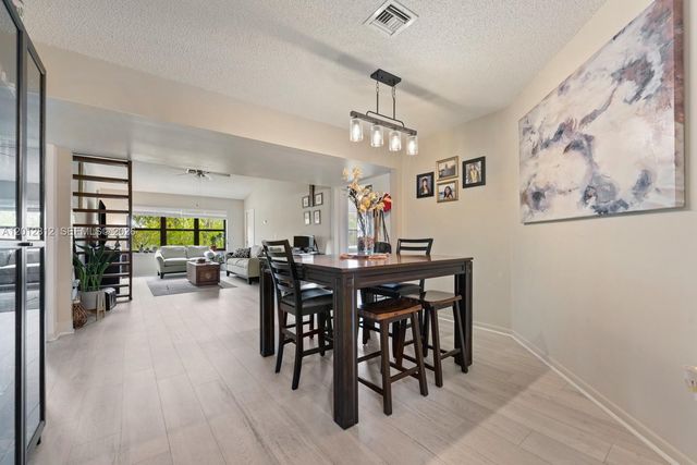 4350 NW 30th Street 333, Coconut Creek, FL 33066
